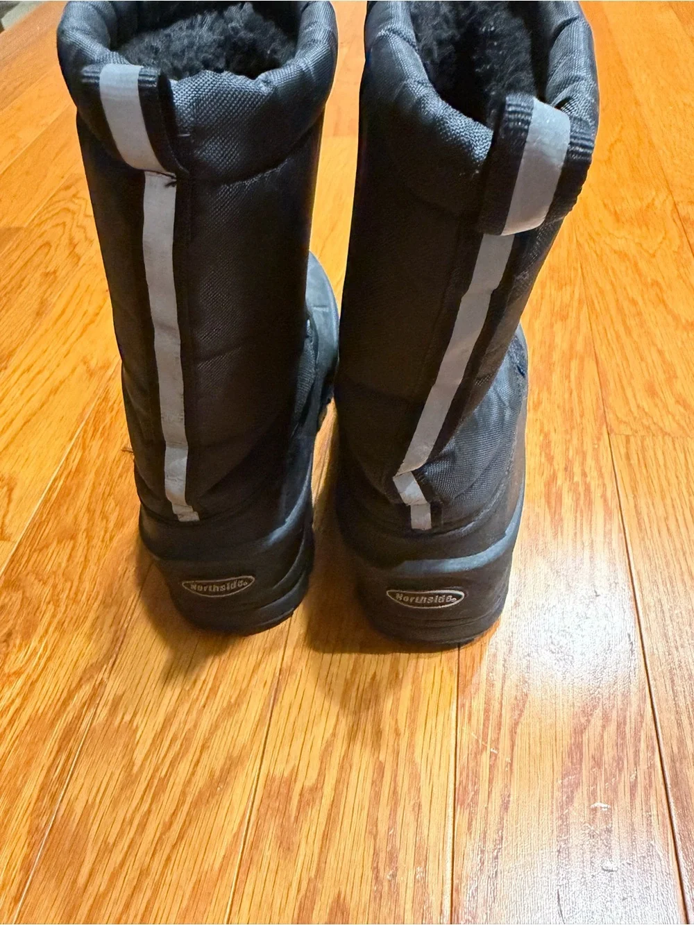 Northside Black Insulated Waterproof Winter Snow Boots Size 4